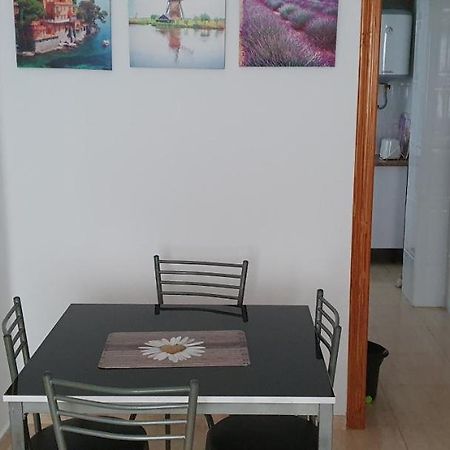 Apartamento Ciudad De Las Ciencias Valencia Luaran gambar